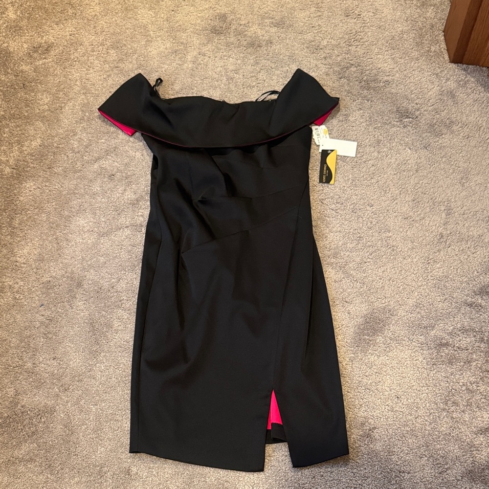 Ignite Evenings Black Hot Pink Off Shoulder Cocktail Dress SIZE 4 Slit